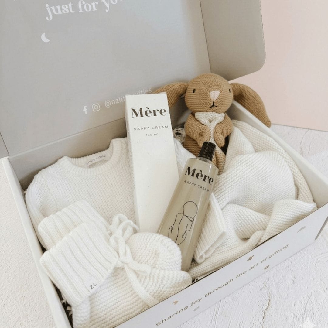 Little Gifties Baby Gift Snuggly Bub Baby Gift Box (Large)