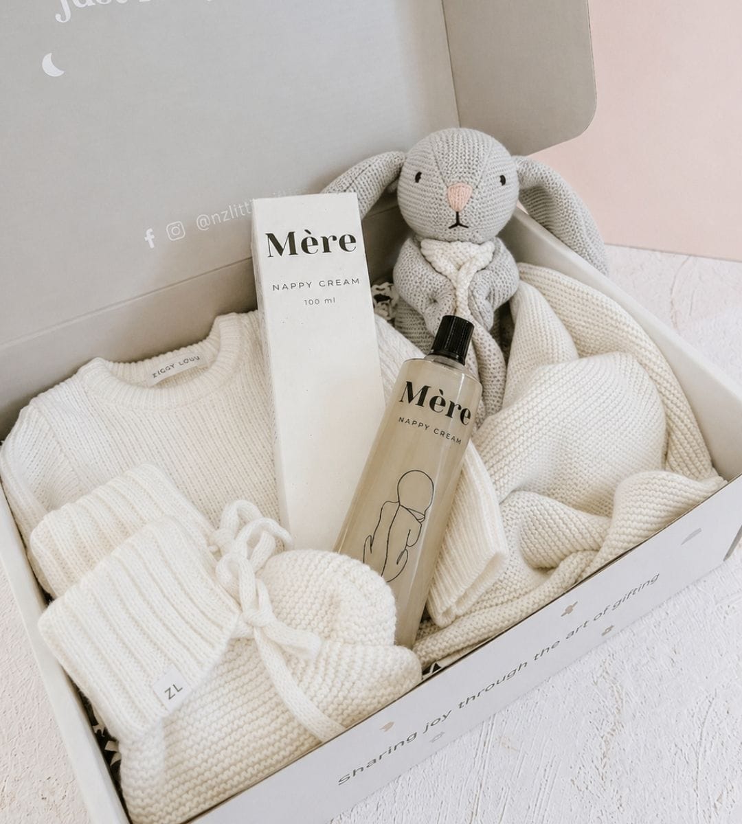 Little Gifties Baby Gift Snuggly Bub Baby Gift Box (Large)