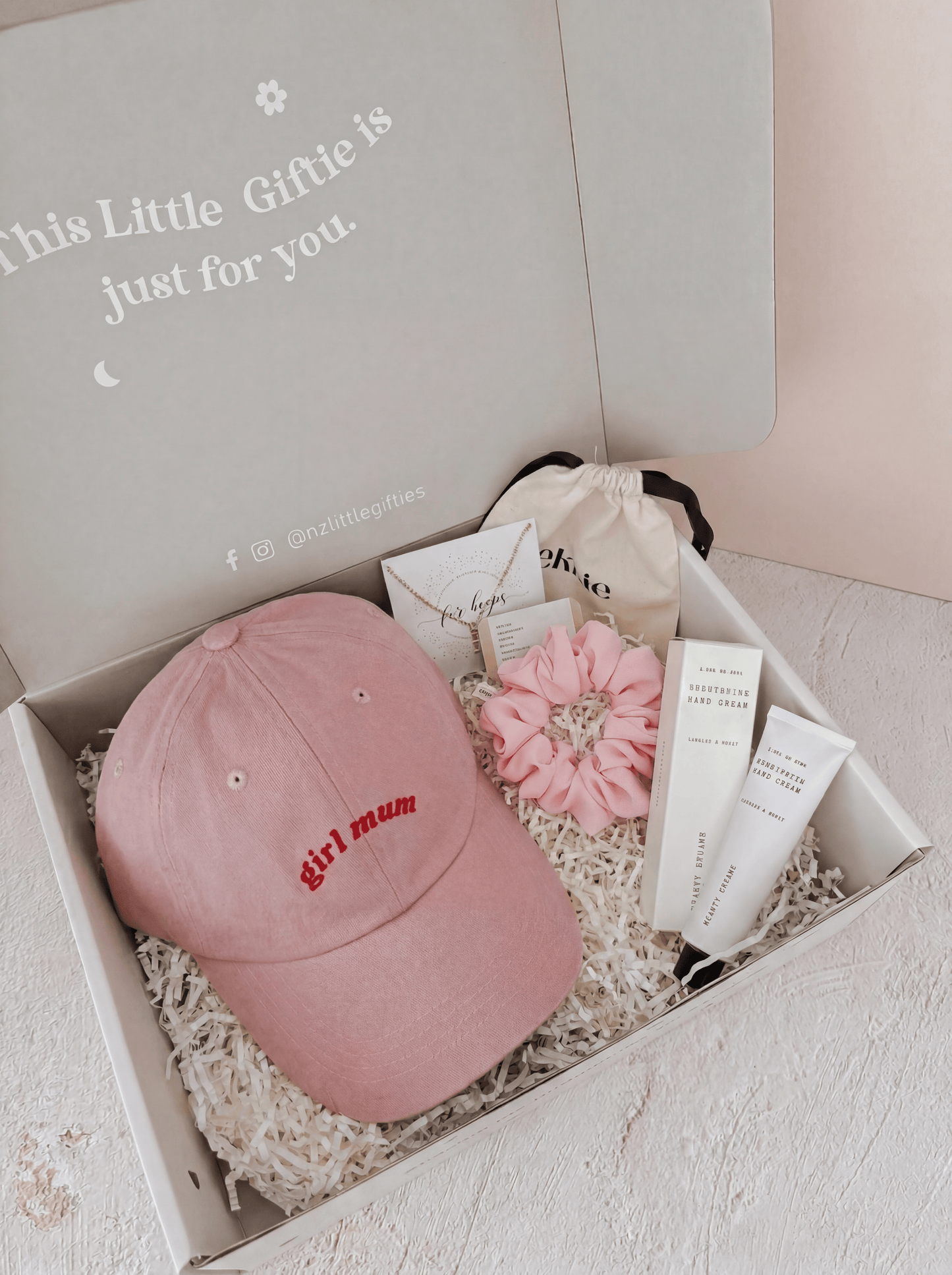 Little Gifties Mum Gift In her Mum Era Gift Box (Large)