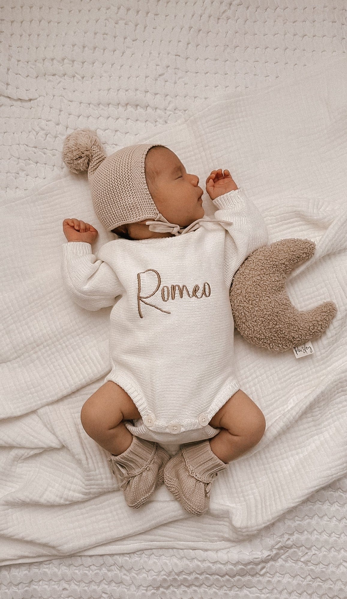 Petite & co Baby Gift Cuff Newborn Lace Booties - Latte